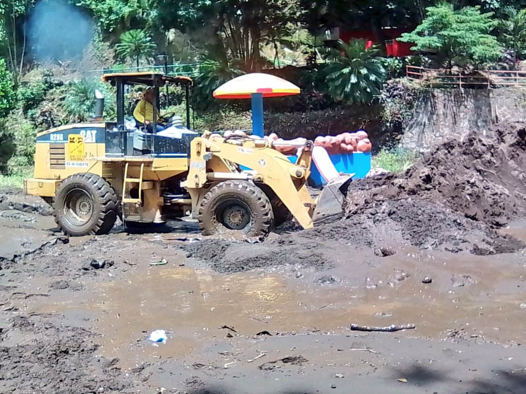 Obras Públicas continúa trabajos de recuperación en turicentro Los Chorros tras paso de Amanda obras-publicas-continua-trabajos-de-recuperacion-en-turicentro-los-chorros-tras-paso-de-amanda
